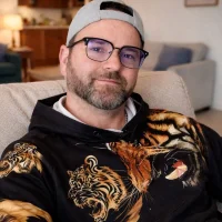 SlowTemptation model avatar