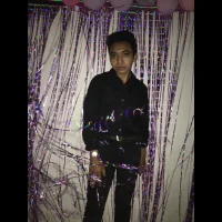 moises_1's Profile Pic