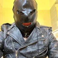 sexyjeans's Profile Pic
