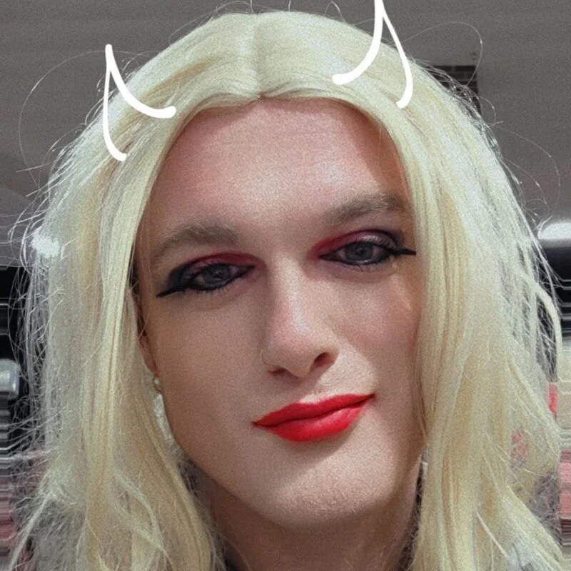 FoxyRoxy24u profile photo