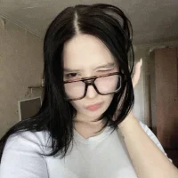 your_mari's Profile Pic