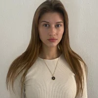 LilyyLove's Profile Pic