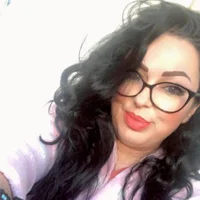 รูปโปรไฟล์ของ hollyhalston_