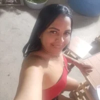 CARLABRATT's Profile Pic