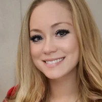 amandatheblondewife Immagine Avatar
