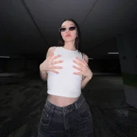 Профилна снимка на CelinaCute