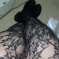 misssuzieporno 离线聊天室