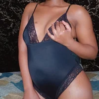 SexyZurri model avatar