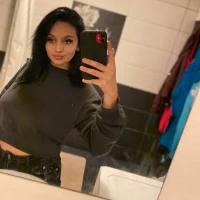 CuttieInnocent's Profile Pic