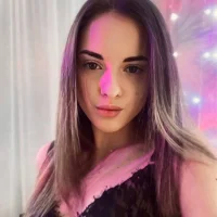 Helen_bronce's Profile Pic