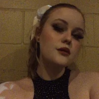 Lizzybabe69's Profile Pic