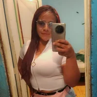 scarlet_rose___'s Profile Pic
