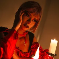 kira_vance avatarképe