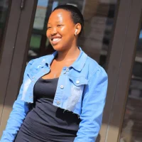 Lissa_27's Avatar Pic