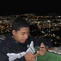Alex78987's Profile Pic