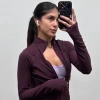 GigiChateauu's Avatar Pic