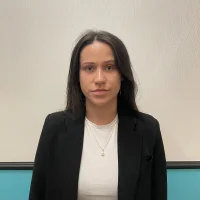 Emi_Harris's Profile Pic