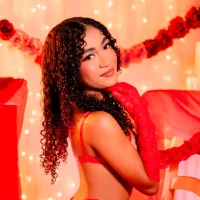 PetiteLuxury's Profile Pic