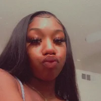 Elyonna's Avatar Photo