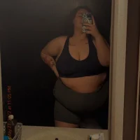 صورة الملف الشخصي لـ PeacheyBabee