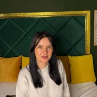 Nina_Dawn's Profile Pic