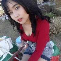 Ya-Chei's Profile Pic