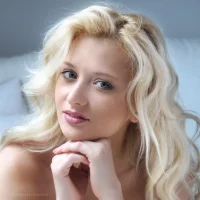 nika_n_official's Profile Pic