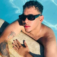 Esney_divines profilbillede