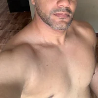 Ticohot25 profiképe