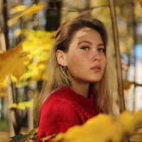 Gambar Profil NicoleEllingt