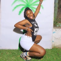 PlayfulDeeKay: изображение аватарки