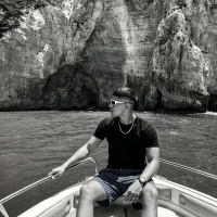 Damian_latinxxx