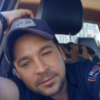 Corazon_1994 profiképe