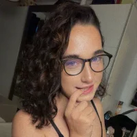 LittleSlutti's Avatar Pic