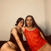 mia_and_kimmのプロフィール写真