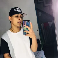 ALEX_SHYNNEXX's Avatar Photo