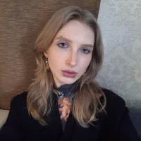 Lily_Frost