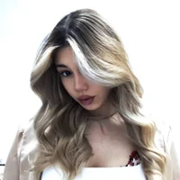 lilisstar Φωτ, Προφίλ