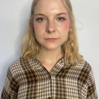 Gambar Profil DevonaBenthall