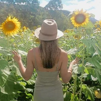 2cple_down_under7's Profile Pic