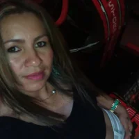 roxy_campbell's Profile Pic