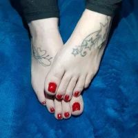 lildickyncutie's Profile Pic