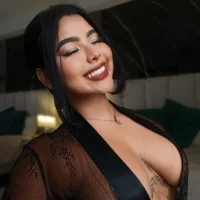 Slika avatara modela SophiaCollinss