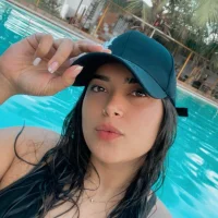 bellasarah2001's Avatar Pic