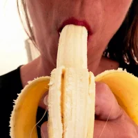 robbyray3 Adlı Modelin Çevrimdışı Sohbet Odası