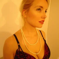 รูปโปรไฟล์ของ AngeliqueAmaint