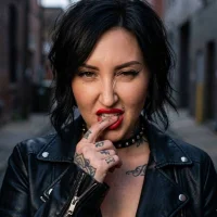 MissGulia Adlı Modelin Avatarı