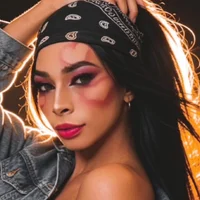 sharol_ferrer_23 Adlı Modelin Avatarı