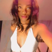 ebony_valentina's Avatar Pic