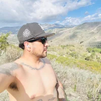 hiriser's Profile Pic